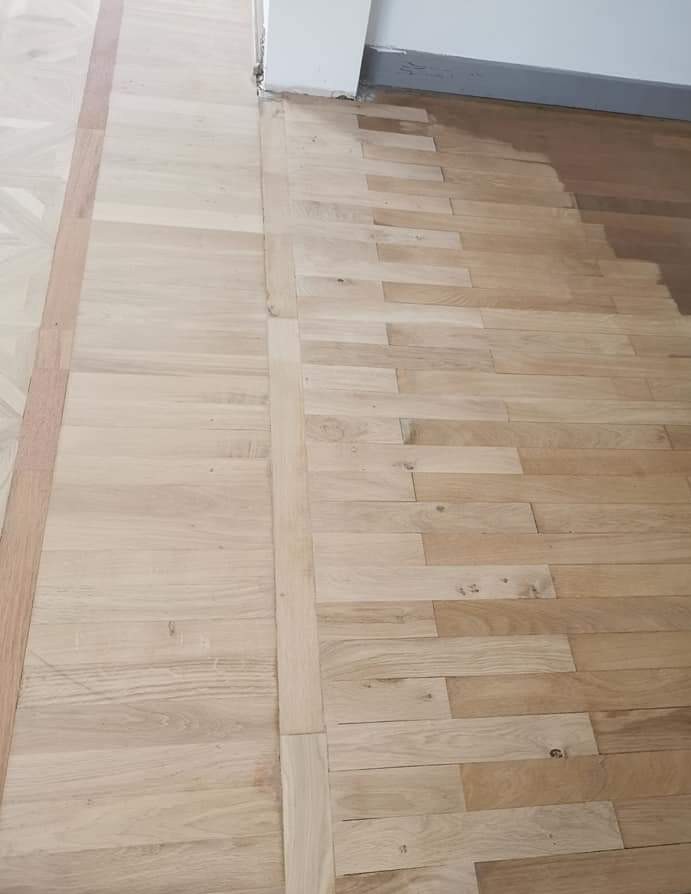 Zone de parquet apres reparation